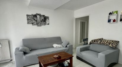 Appartement 3 pièces de 65 m² à Fresnes (94260)