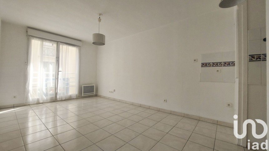 Apartment 2 rooms of 34 m² in Étampes (91150)