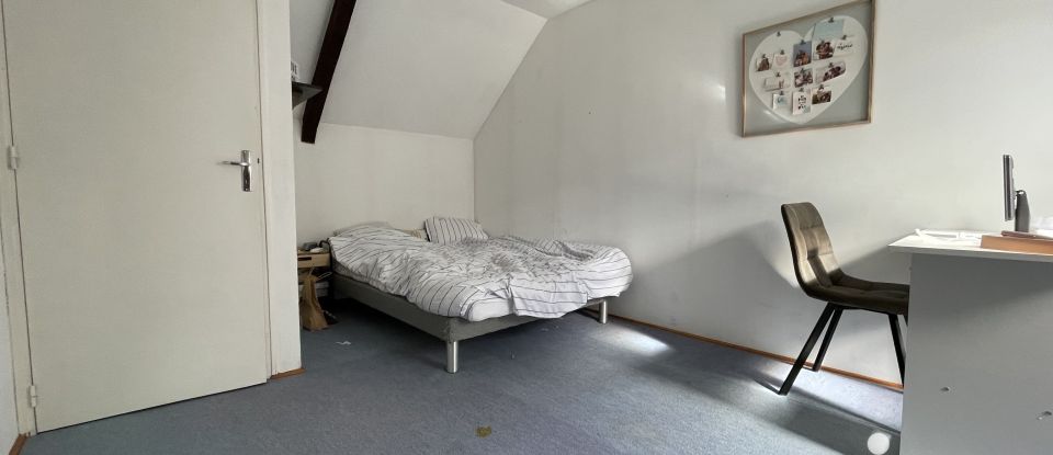House 5 rooms of 110 m² in Sainte-Anne-sur-Vilaine (35390)