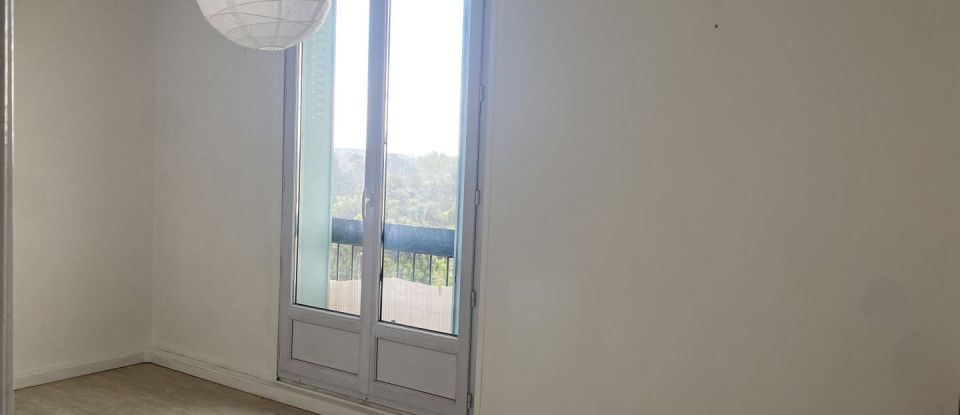 Apartment 3 rooms of 53 m² in Sorgues (84700)