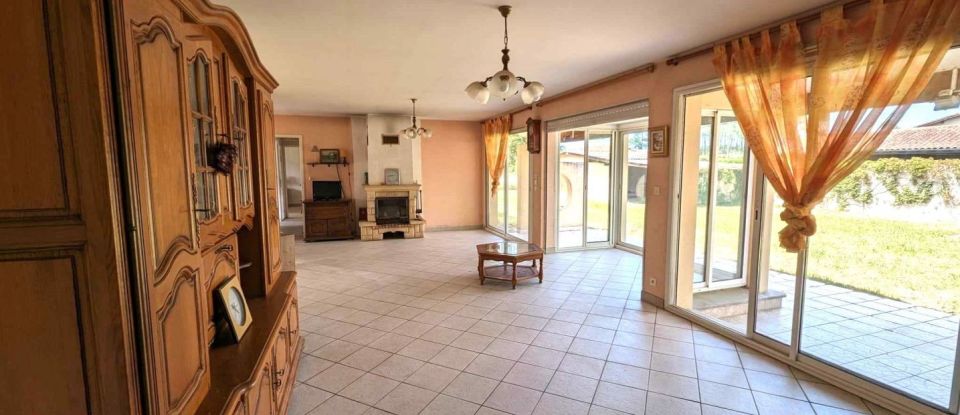 House 4 rooms of 116 m² in Sanguinet (40460)