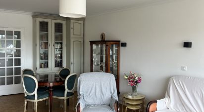 Apartment 4 rooms of 100 m² in Enghien-les-Bains (95880)