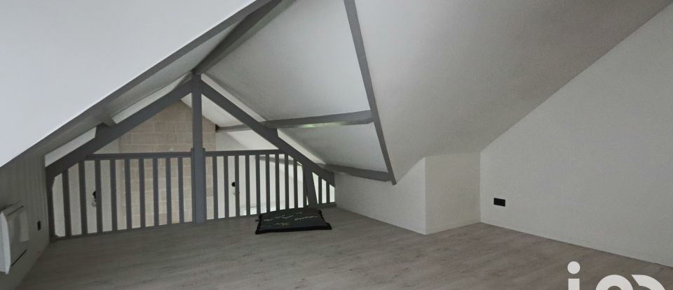 House 8 rooms of 176 m² in Bouffémont (95570)
