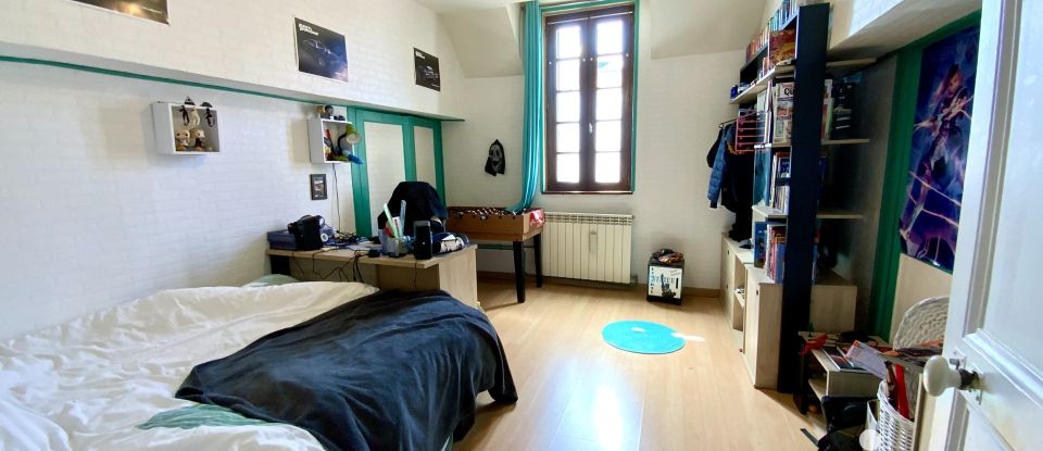 Longere 8 rooms of 195 m² in Mur-de-Sologne (41230)