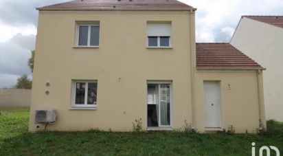 House 6 rooms of 101 m² in Neufmoutiers-en-Brie (77610)