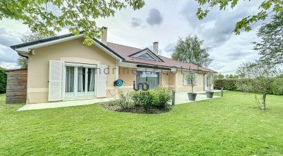 House 6 rooms of 197 m² in Bussy-Saint-Georges (77600)