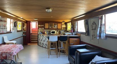 House boat 4 rooms of 73 m² in Aigues-Mortes (30220)