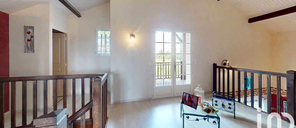 Maison traditionnelle 6 pièces de 187 m² à Vergoignan (32720)