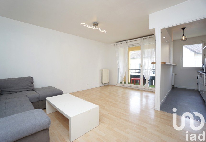 Apartment 2 rooms of 42 m² in Roissy-en-Brie (77680)