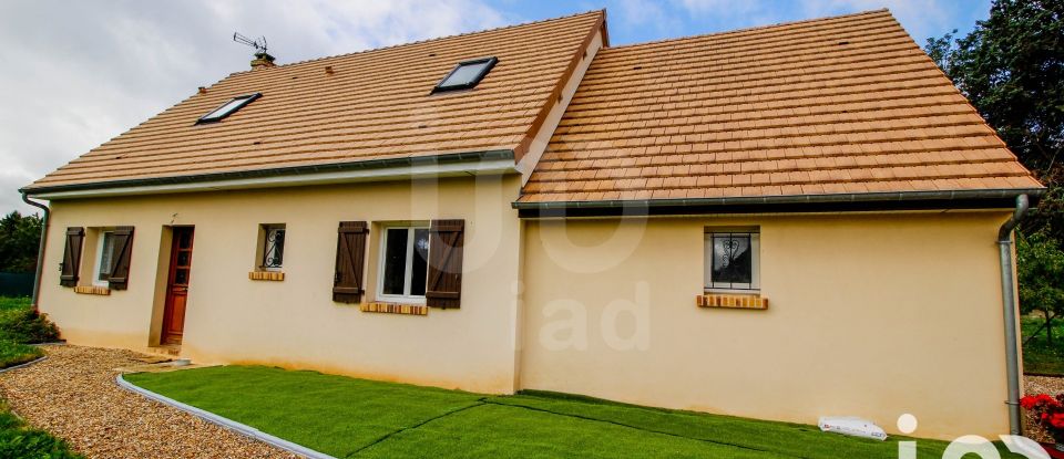 Traditional house 5 rooms of 112 m² in Saint-André-de-l'Eure (27220)