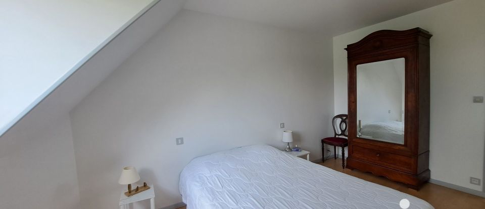 Longere 5 rooms of 188 m² in La Fresnais (35111)