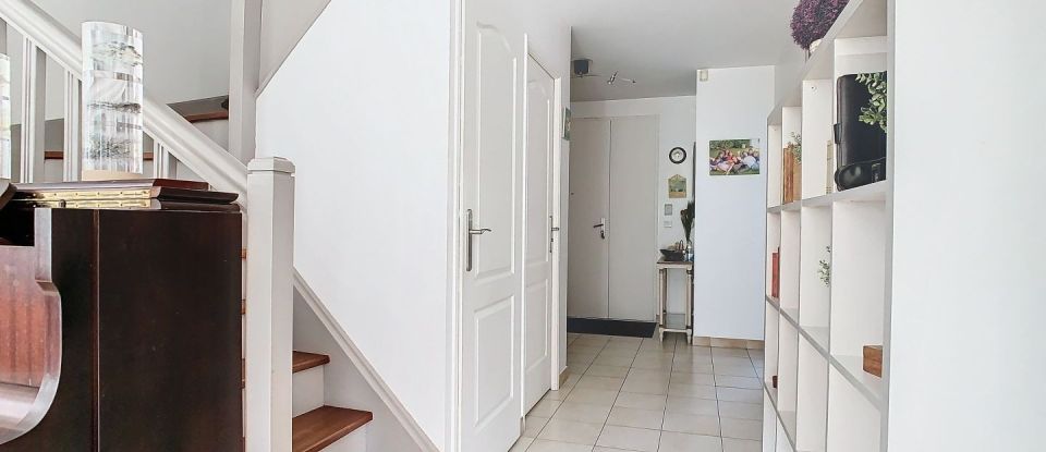 Maison 8 pièces de 177 m² à Soisy-sur-Seine (91450)