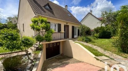 House 6 rooms of 128 m² in Maulette (78550)