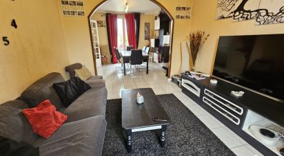 House 4 rooms of 76 m² in Montfermeil (93370)