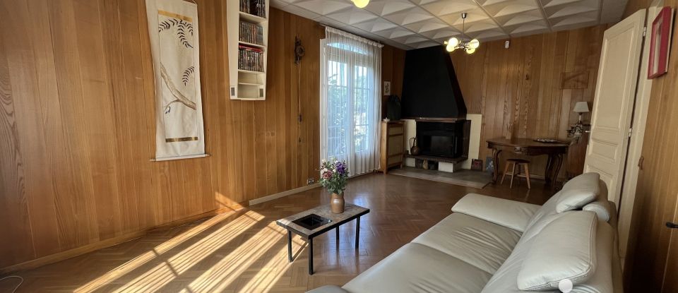 Maison traditionnelle 5 pièces de 126 m² à Gagny (93220)
