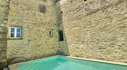 House 9 rooms of 232 m² in Saint-Jean-de-Ceyrargues (30360)