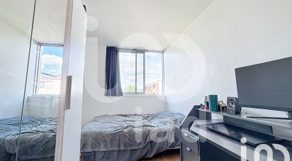 Appartement 3 pièces de 49 m² à Maisons-Laffitte (78600)