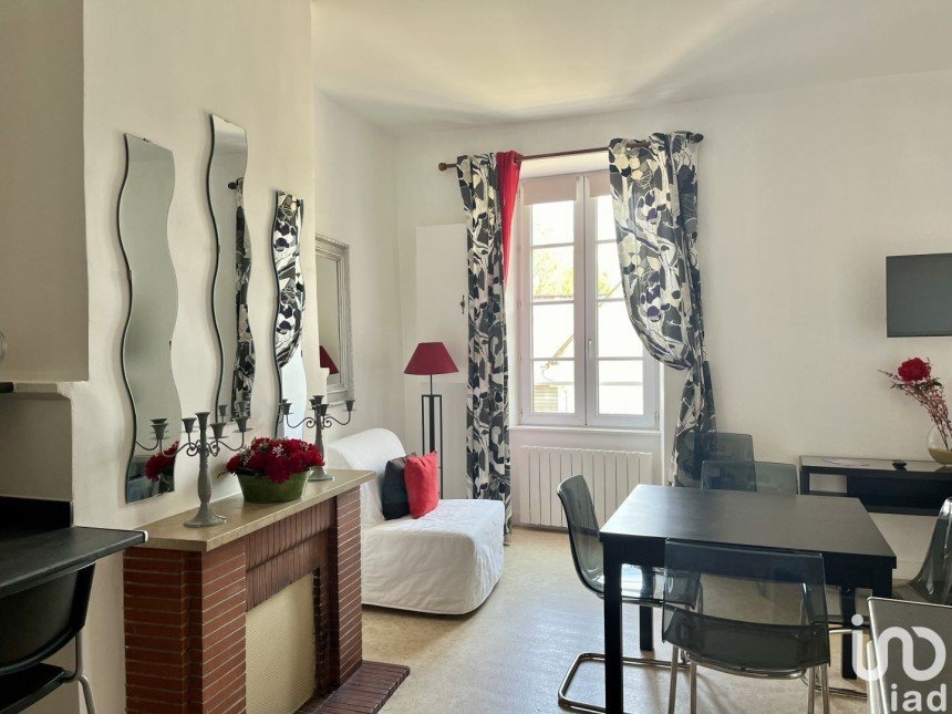 Apartment 2 rooms of 54 m² in Bayeux (14400)