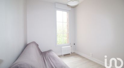 House 8 rooms of 113 m² in Colombes (92700)