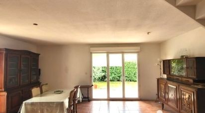 Traditional house 4 rooms of 80 m² in Port-Sainte-Foy-et-Ponchapt (33220)
