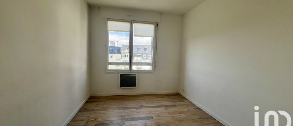Apartment 3 rooms of 71 m² in Chatou (78400)