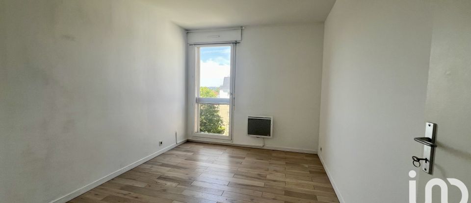 Apartment 3 rooms of 71 m² in Chatou (78400)