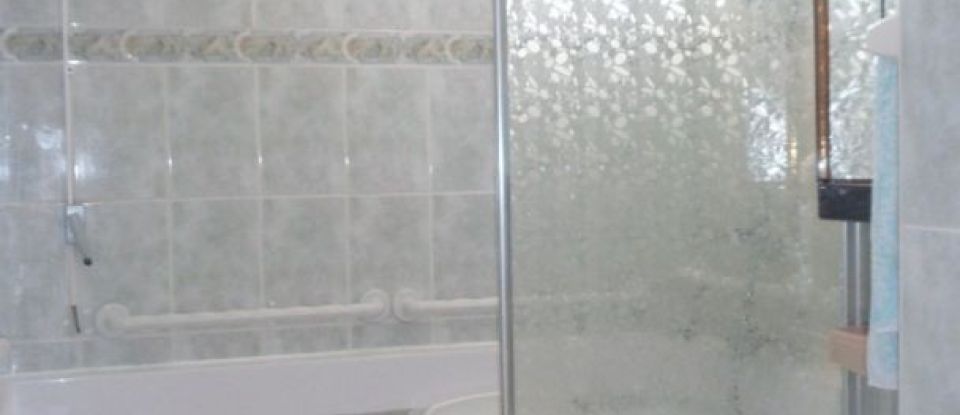 Apartment 3 rooms of 75 m² in Frontignan (34110)
