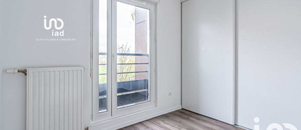 Apartment 3 rooms of 61 m² in Courdimanche (95800)