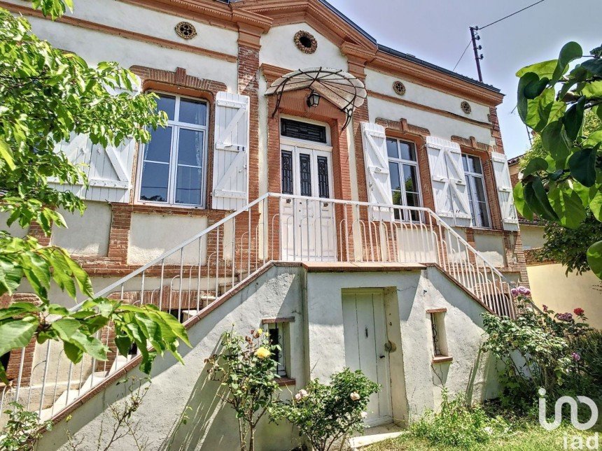 House 9 rooms of 206 m² in Toulouse (31400)