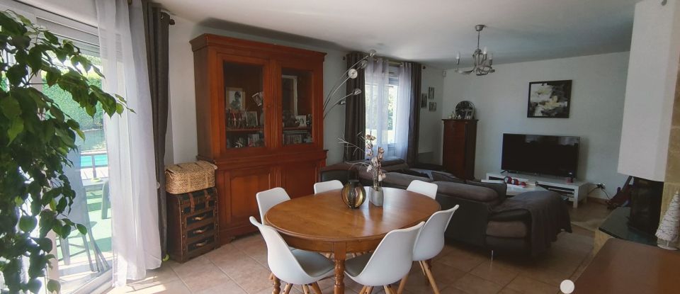 Traditional house 6 rooms of 140 m² in Contamine-Sarzin (74270)