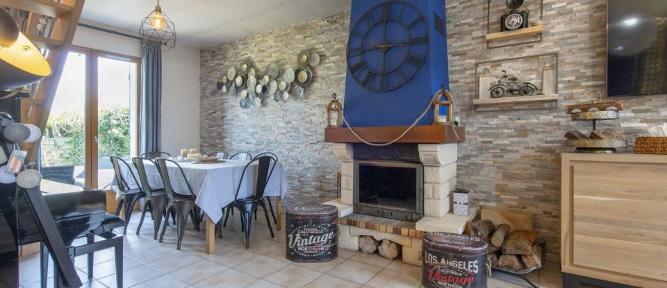 Traditional house 7 rooms of 170 m² in Salins (77148)