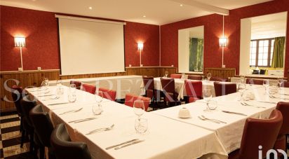 Restaurant of 505 m² in Vieux-Moulin (60350)