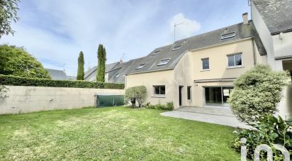 Town house 9 rooms of 211 m² in Angers (49000)