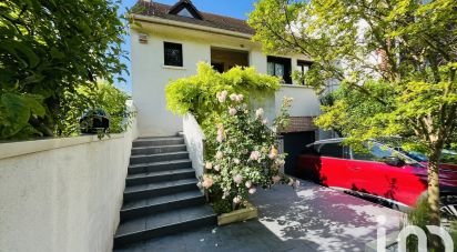 House 7 rooms of 252 m² in Maisons-Alfort (94700)