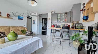 Apartment 3 rooms of 55 m² in Audenge (33980)