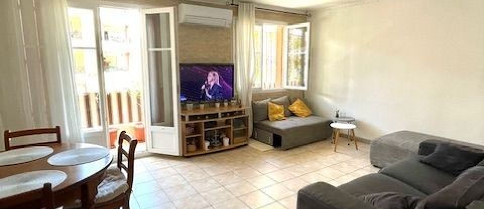 Apartment 3 rooms of 67 m² in Nice (06000)