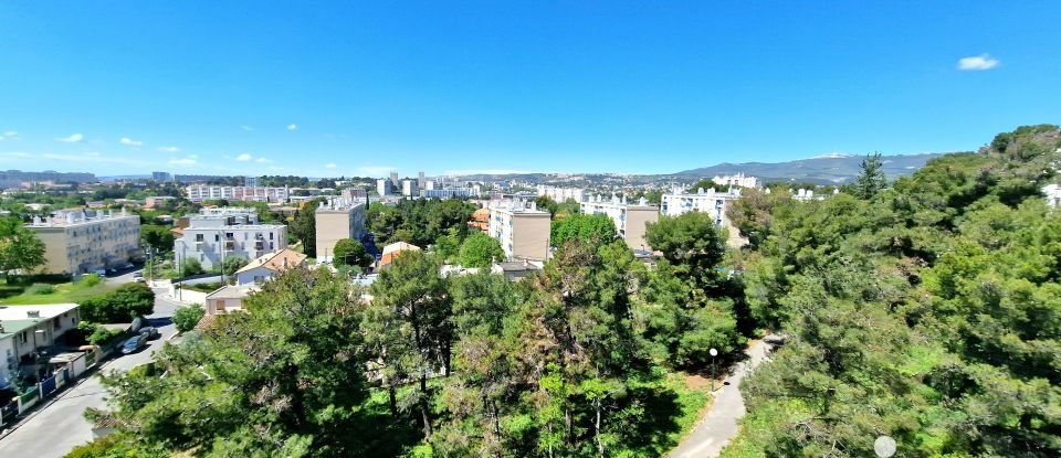 Appartement 4 pièces de 73 m² à Marseille (13013)