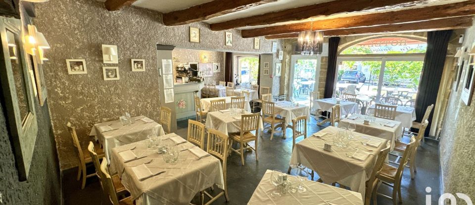 Hotel-restaurant of 300 m² in Sainte-Cécile-les-Vignes (84290)