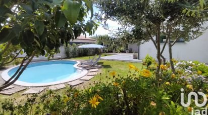 Traditional house 5 rooms of 125 m² in Canet (11200)