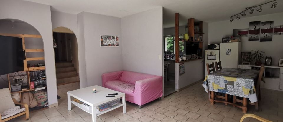 Maison 6 pièces de 112 m² à Bellevigny (85170)