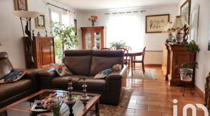 Appartement 5 pièces de 128 m² à Gréoux-les-Bains (04800)