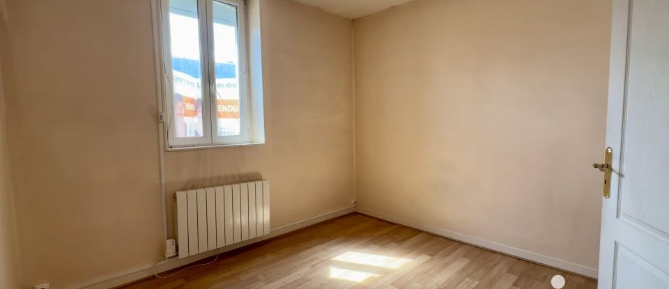 Apartment 2 rooms of 49 m² in Bourges (18000)