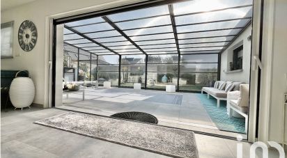Maison d’architecte 5 pièces de 142 m² à Saint-Germain-sur-Ay (50430)