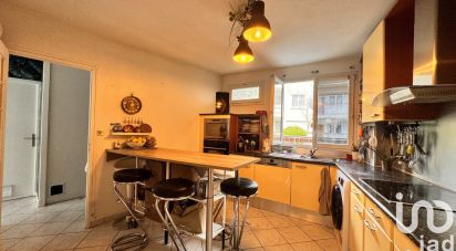Apartment 4 rooms of 92 m² in Coubron (93470)