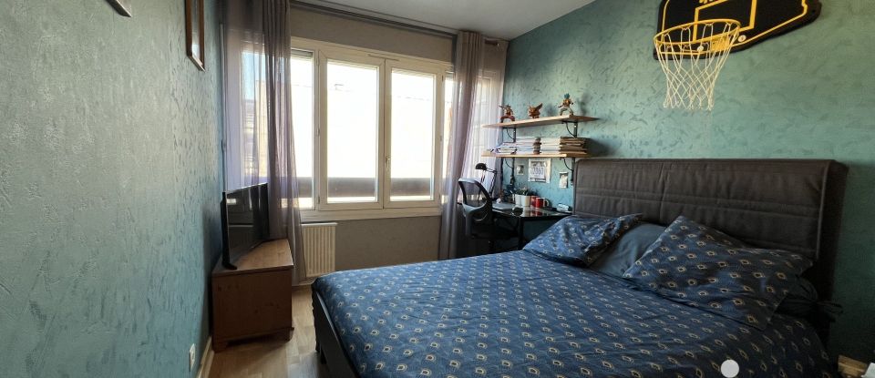 Appartement 4 pièces de 93 m² à Choisy-le-Roi (94600)