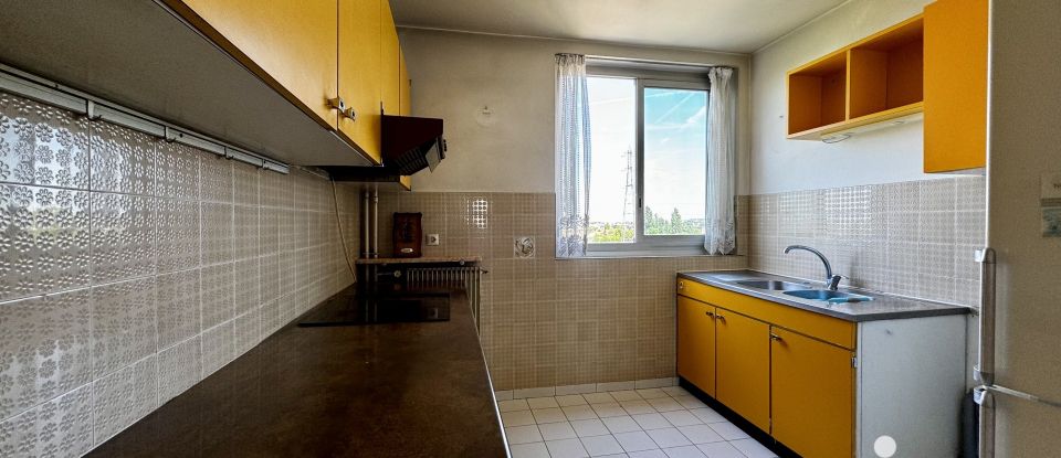 Appartement 4 pièces de 84 m² à Rosny-sous-Bois (93110)