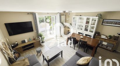 House 4 rooms of 77 m² in Bailly-Romainvilliers (77700)