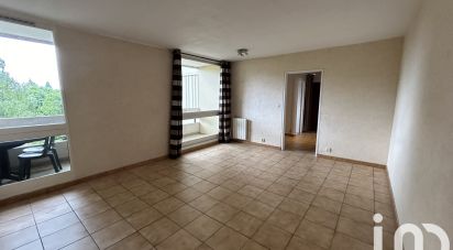 Apartment 3 rooms of 67 m² in Élancourt (78990)