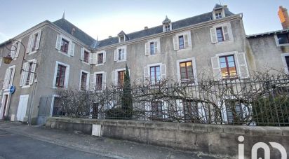 Appartement 4 pièces de 137 m² à Parthenay (79200)