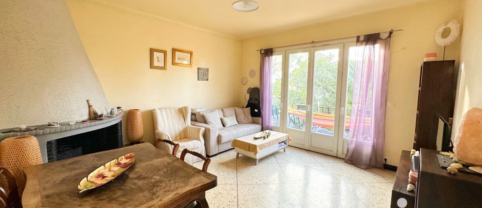 Apartment 4 rooms of 88 m² in Saint-Raphaël (83700)